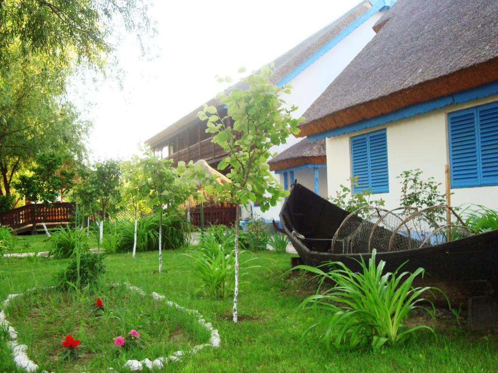 Casa Dintre Salcii Hotel Uzlina Bagian luar foto